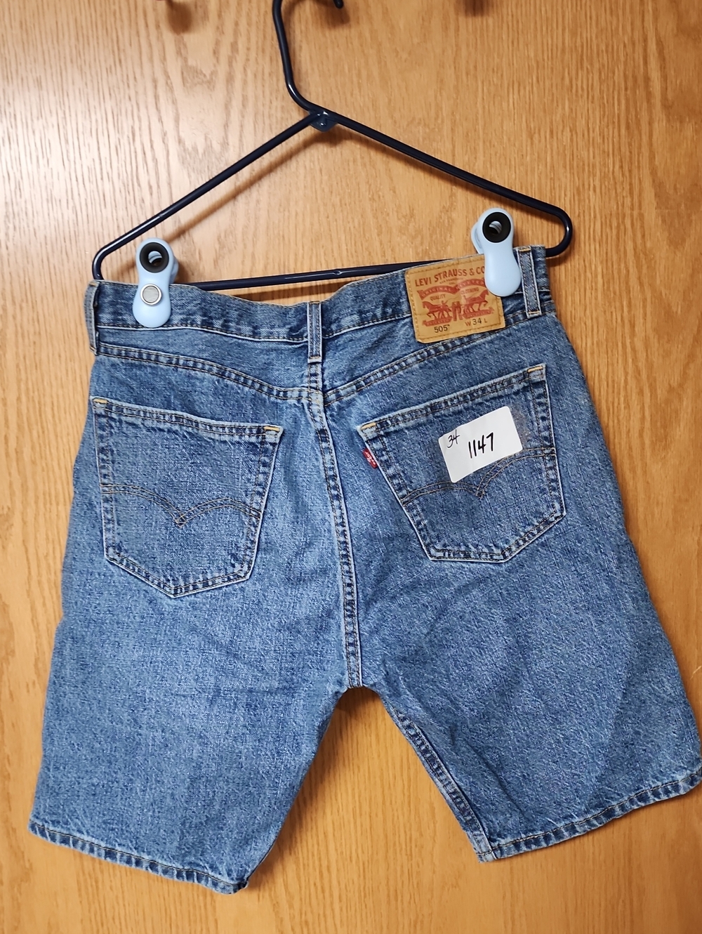 Levi's 505 Blue Denim Men's Jean Shorts with Back Patch 34 number 1147
